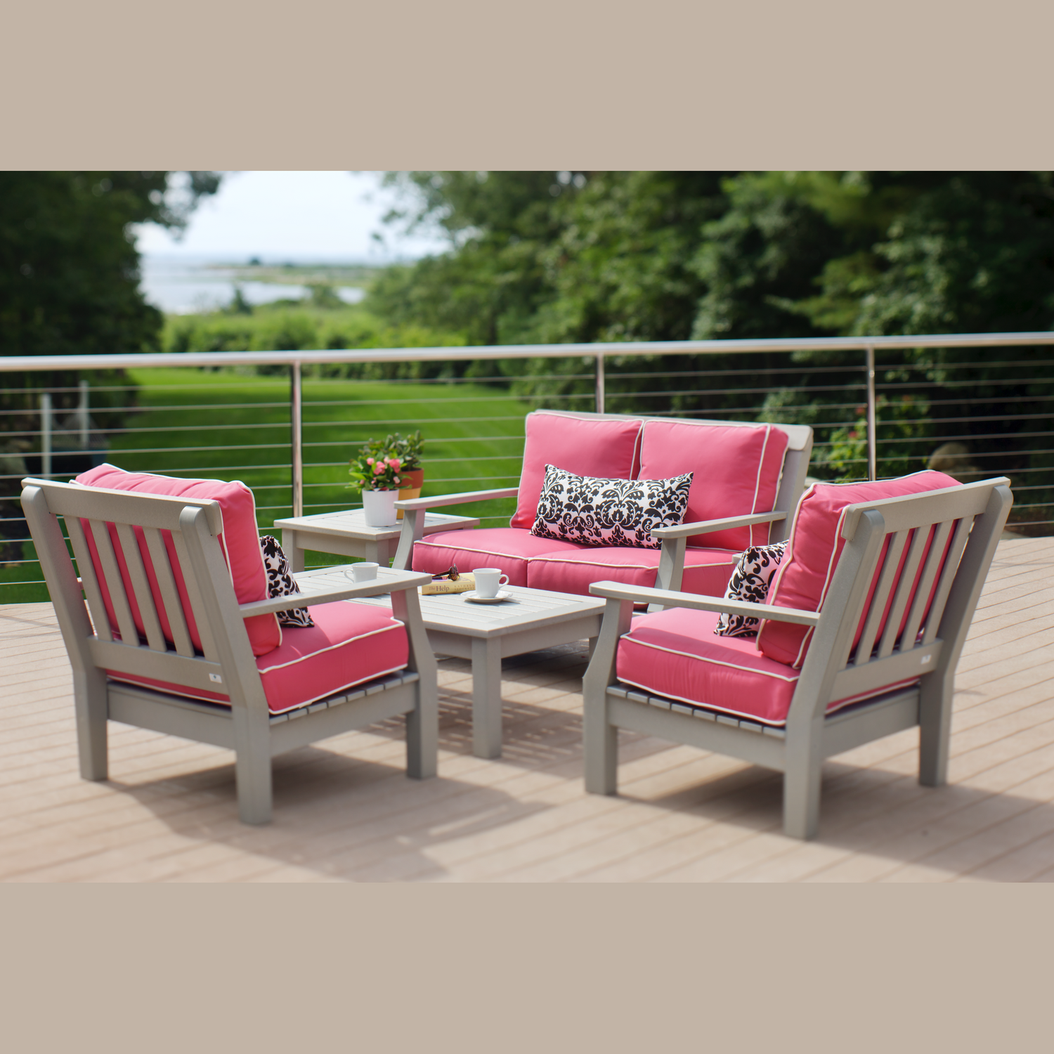 Seaside Casual Nantucket Love Seat (089)